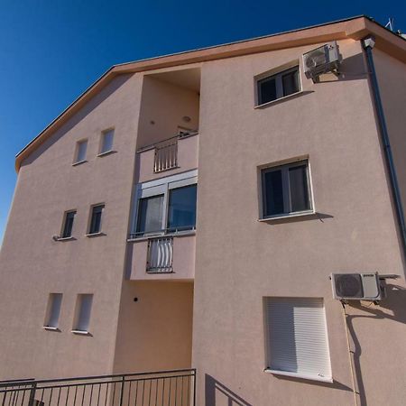 Apartment Aba Трогір Екстер'єр фото