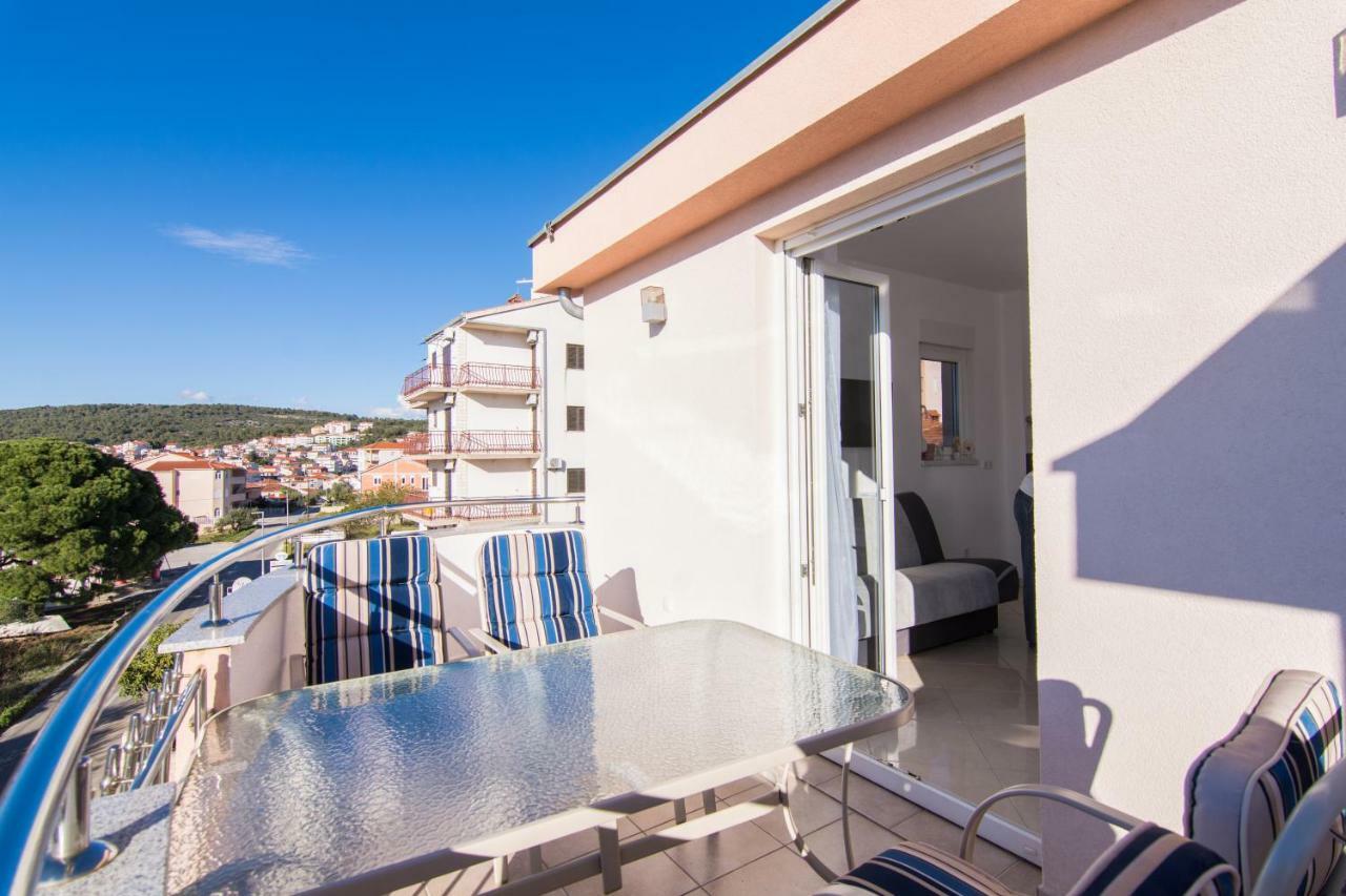 Apartment Aba Трогір Екстер'єр фото
