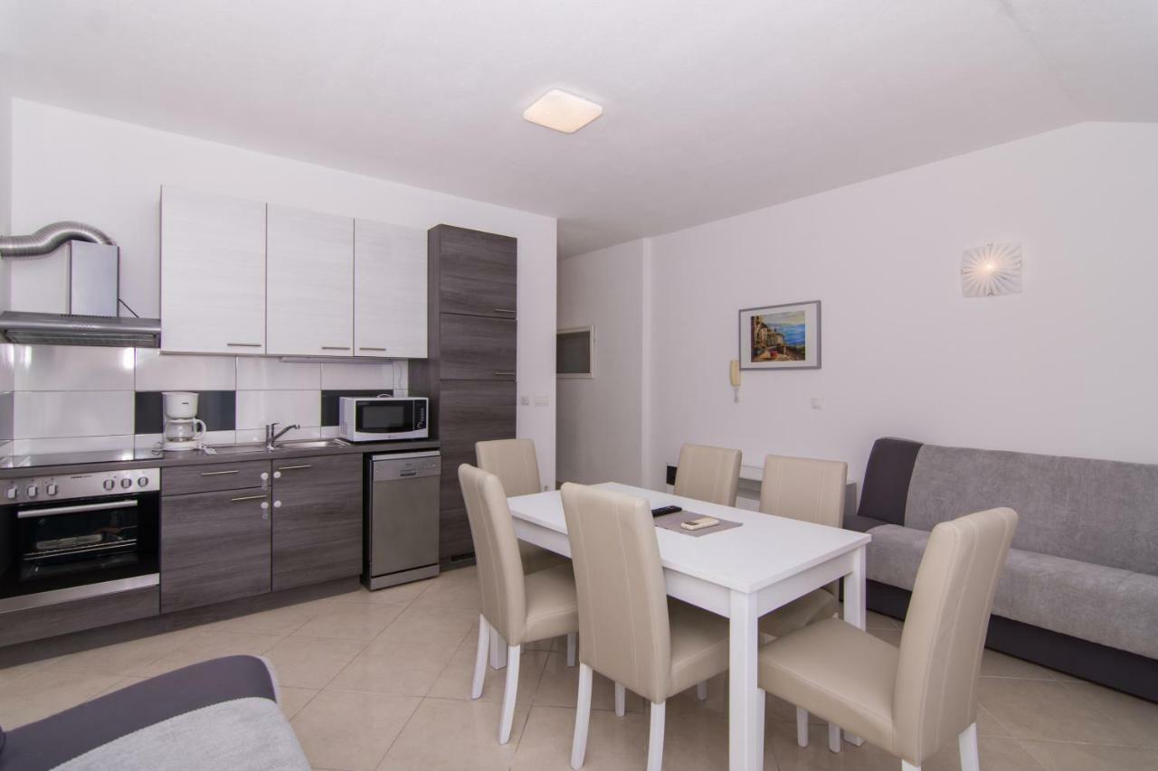 Apartment Aba Трогір Екстер'єр фото